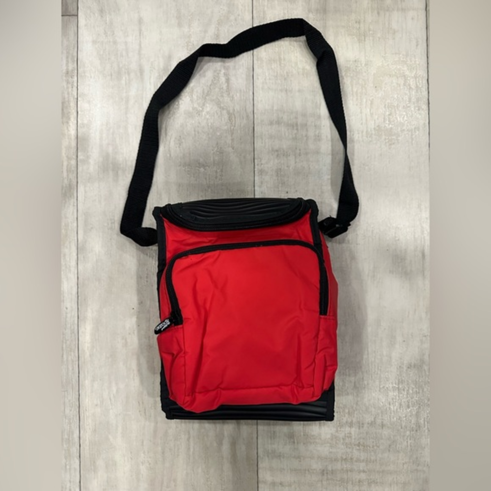 The original Koozie‎ lunch bag